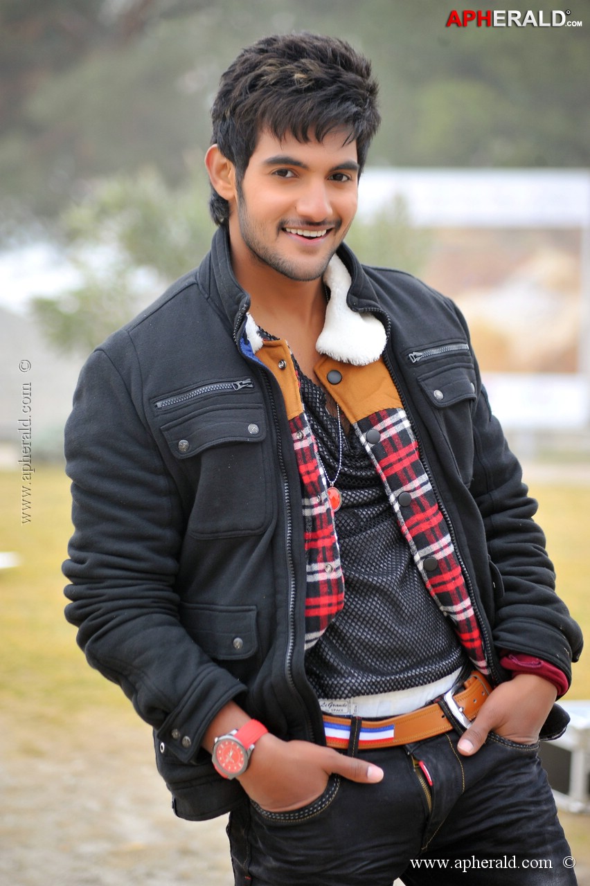 Aadi Latest Stills