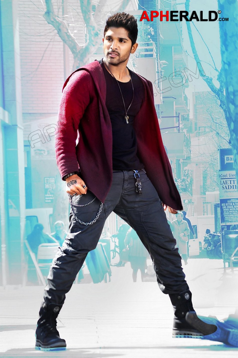 Allu Arjun in Iddarammayilatho Photos