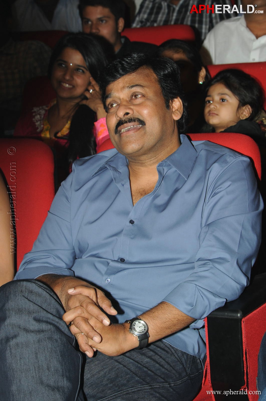 Chiranjeevi at Yevadu Audio