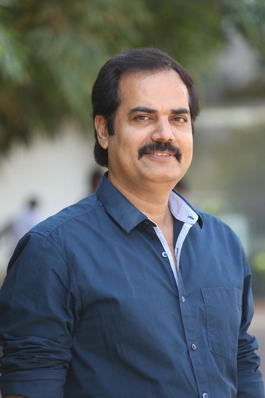 Gopala Gopala Director Dolly Interview Stills