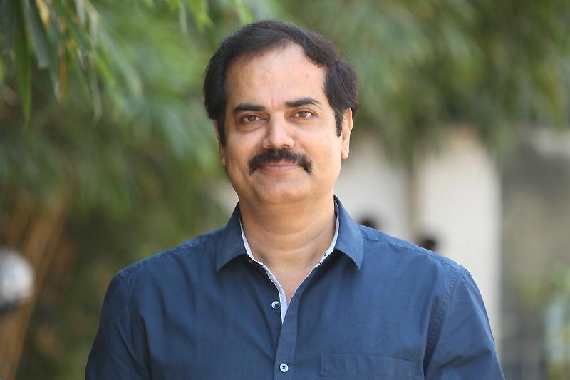 Gopala Gopala Director Dolly Interview Stills