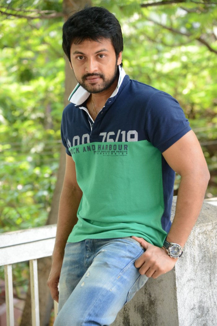 Hero Akhil Karthik Photos
