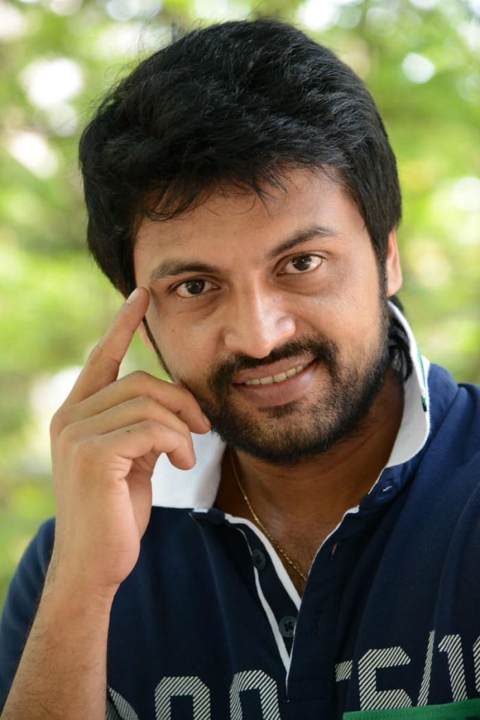 Hero Akhil Karthik Photos