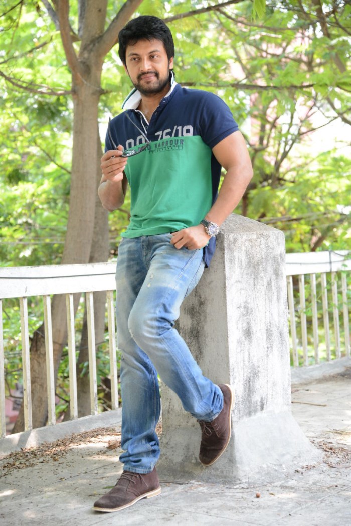 Hero Akhil Karthik Photos
