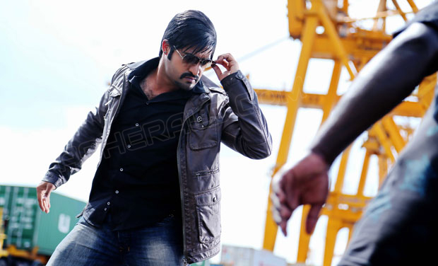 Jr NTR Latest Stills in Baadshah Movie