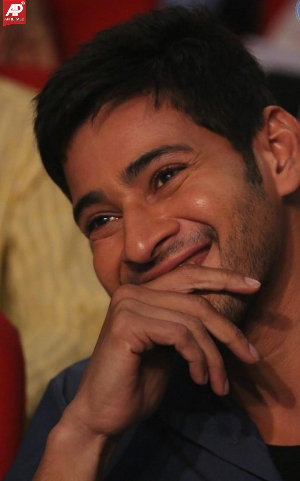 Mahesh Babu At Aagadu Audio Function