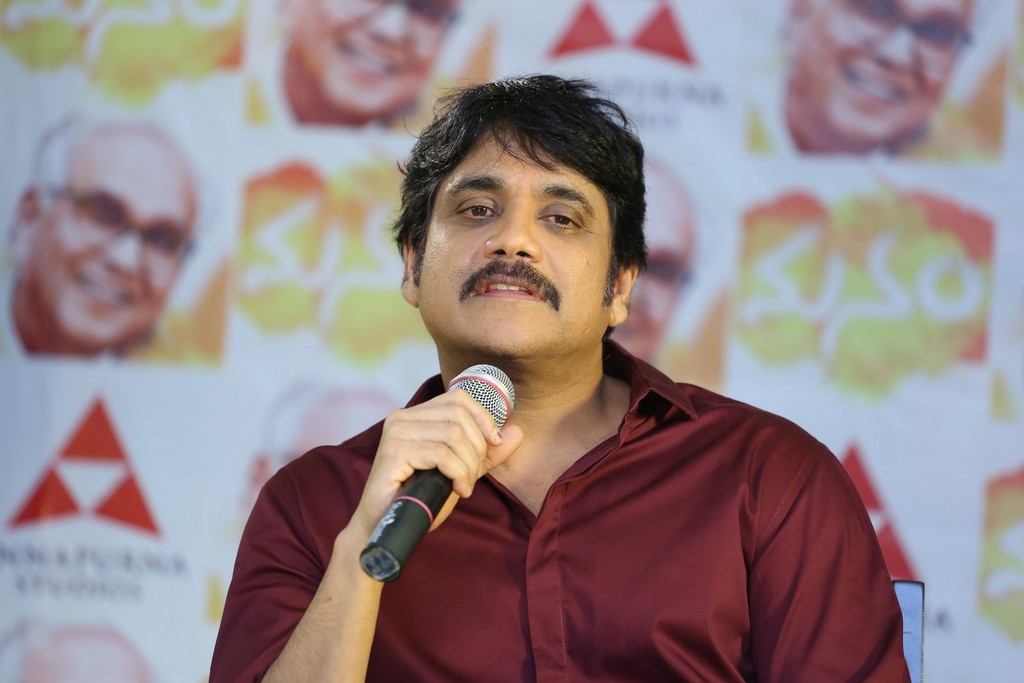 Nagarjuna Latest Stills in Greeku Veerudu