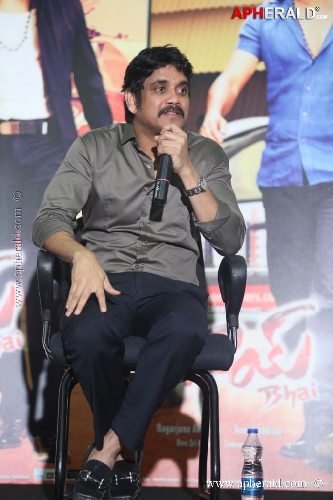 Nagarjuna Latest Stills