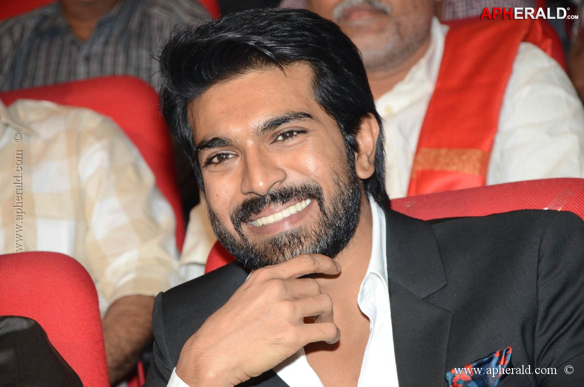 Ram Charan in Thoofan Audio Launch