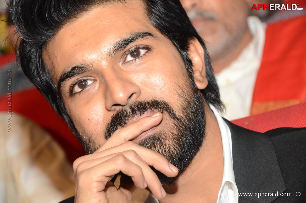 Ram Charan in Thoofan Audio Launch