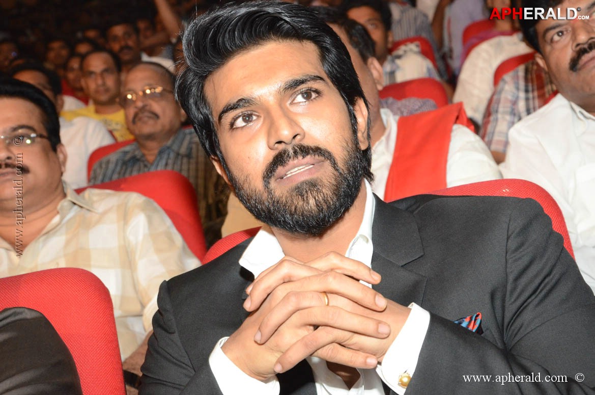 Ram Charan in Thoofan Audio Launch