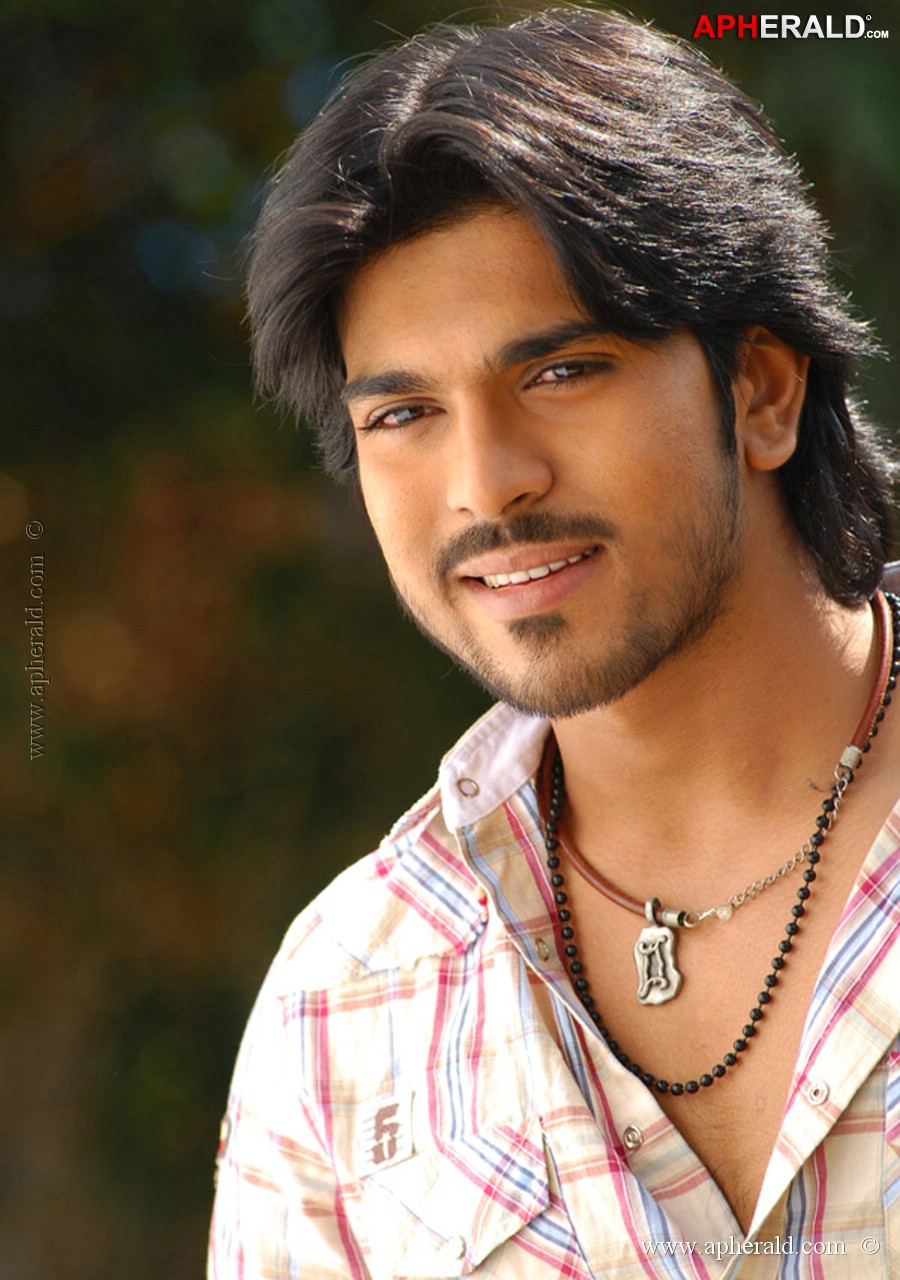 Ram Charan New Pics