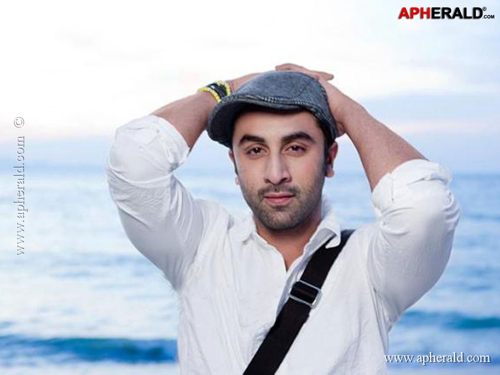 Ranbir Kapoor Latest Stills