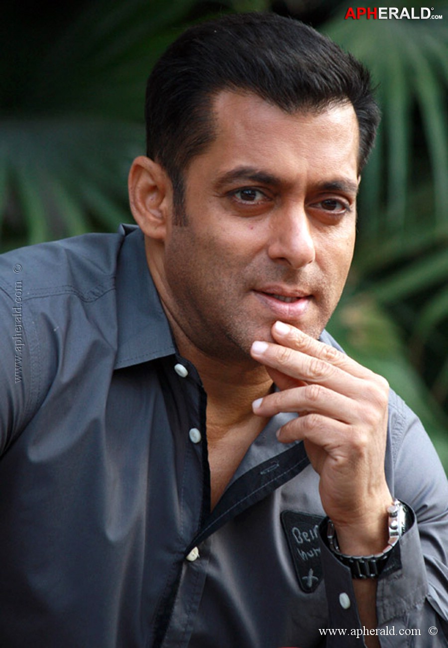 Salman Khan Photos