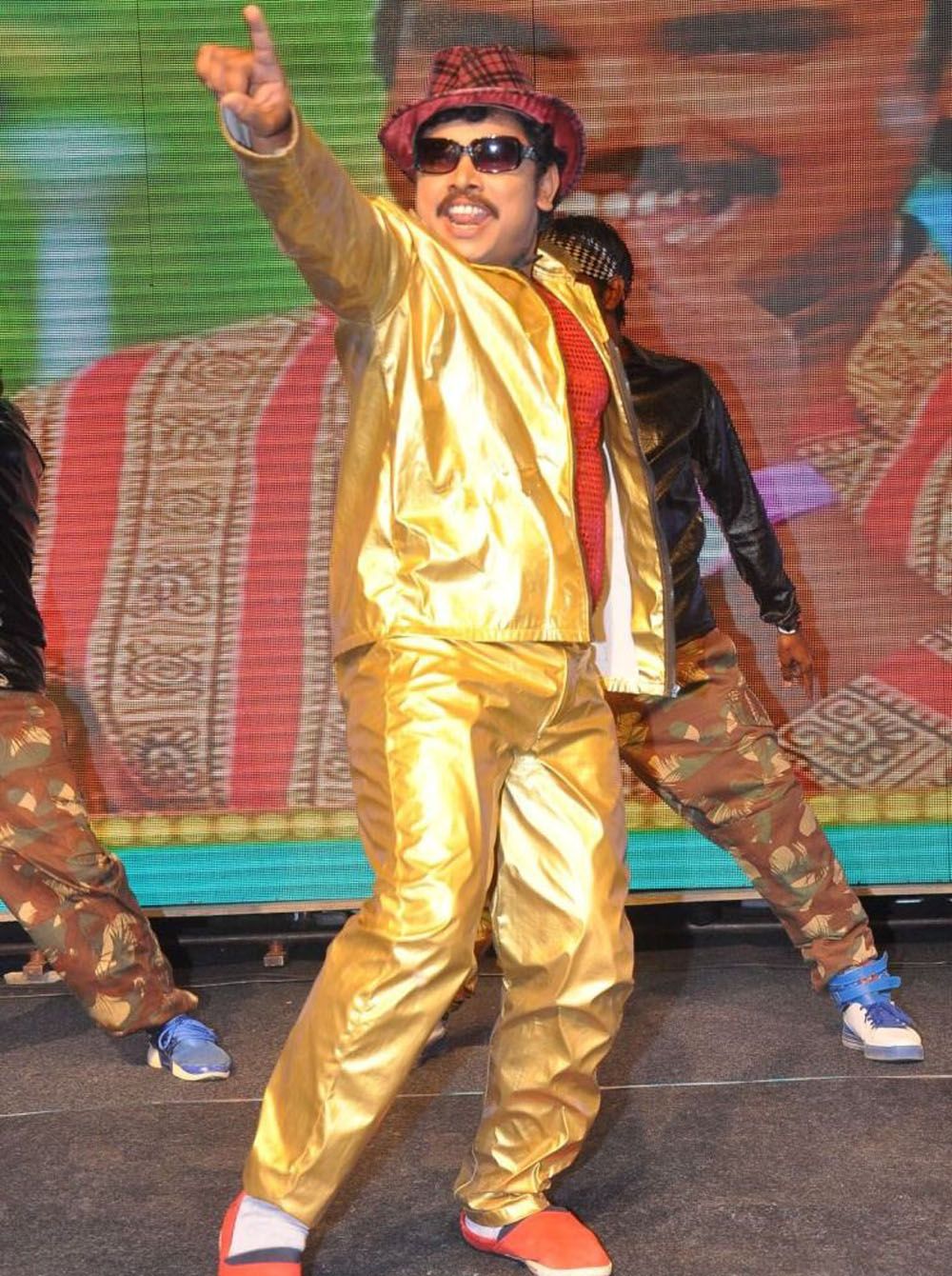 Sampoornesh Babu New Photos