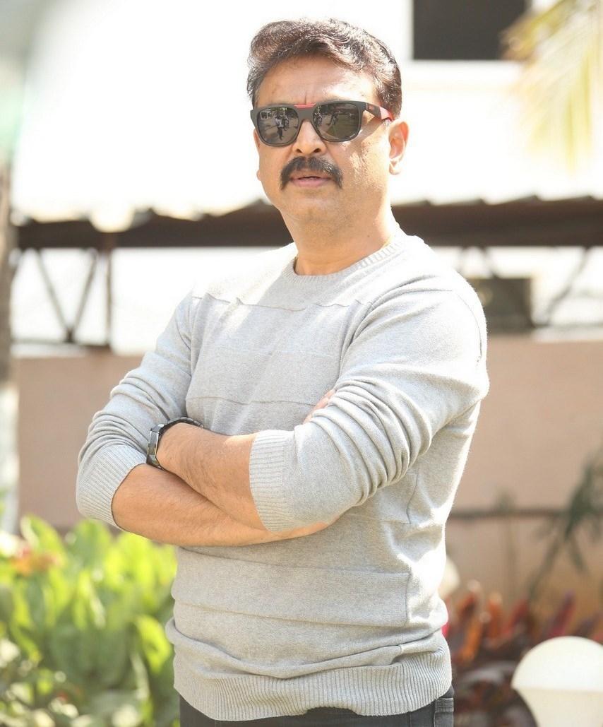 Senior Actor Naresh Latest Stills