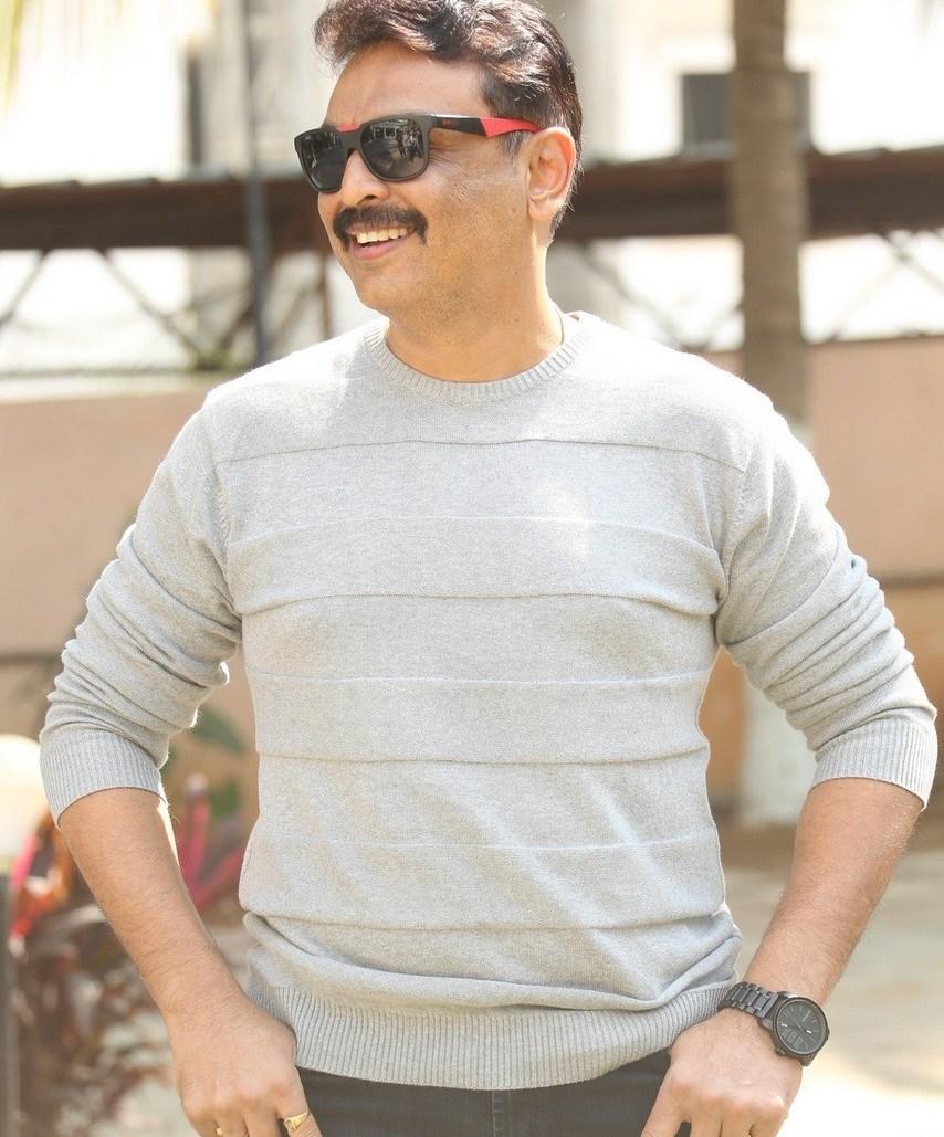 Senior Actor Naresh Latest Stills