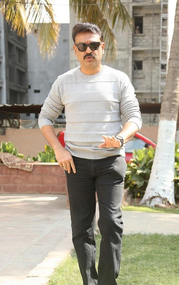 Senior Actor Naresh Latest Stills