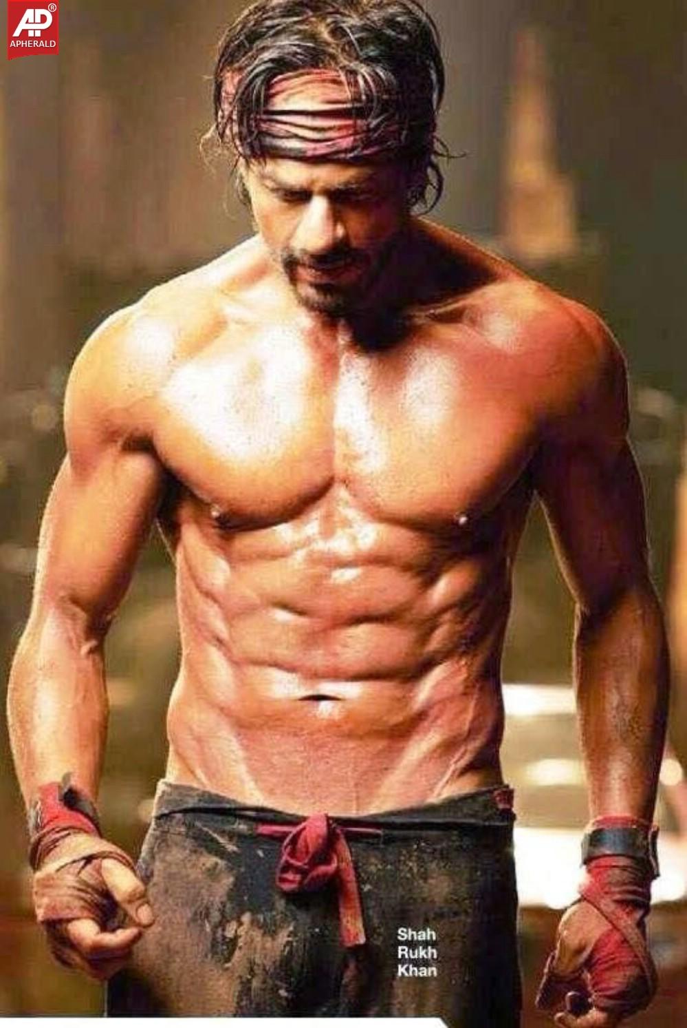 Shah Rukh Khan 8 Pack Photos