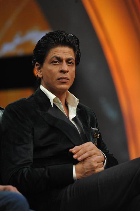 Shah Rukh Khan At India Poochega Sabse Shaana Kaun