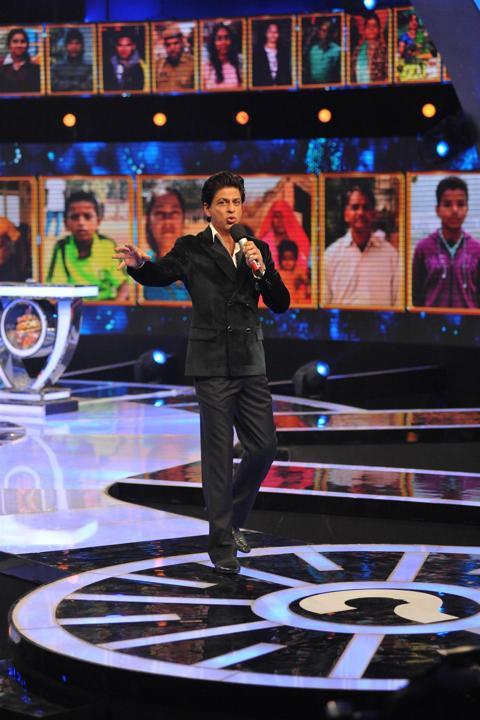 Shah Rukh Khan At India Poochega Sabse Shaana Kaun