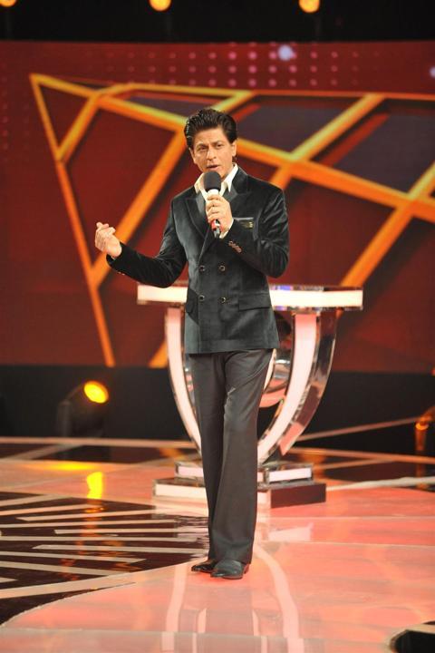Shah Rukh Khan At India Poochega Sabse Shaana Kaun