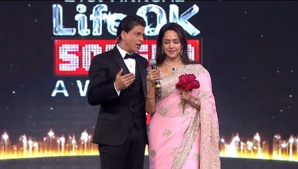 Shahrukh Khan At 21st Life Ok Screen Awards