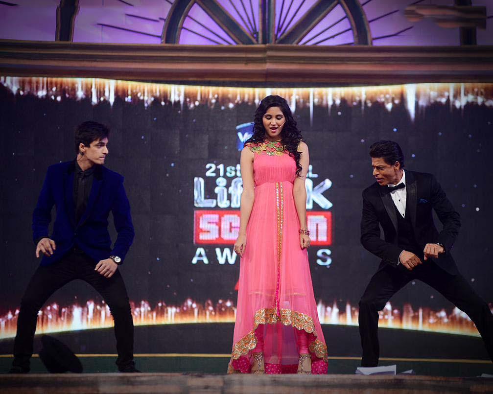 Shahrukh Khan At 21st Life Ok Screen Awards