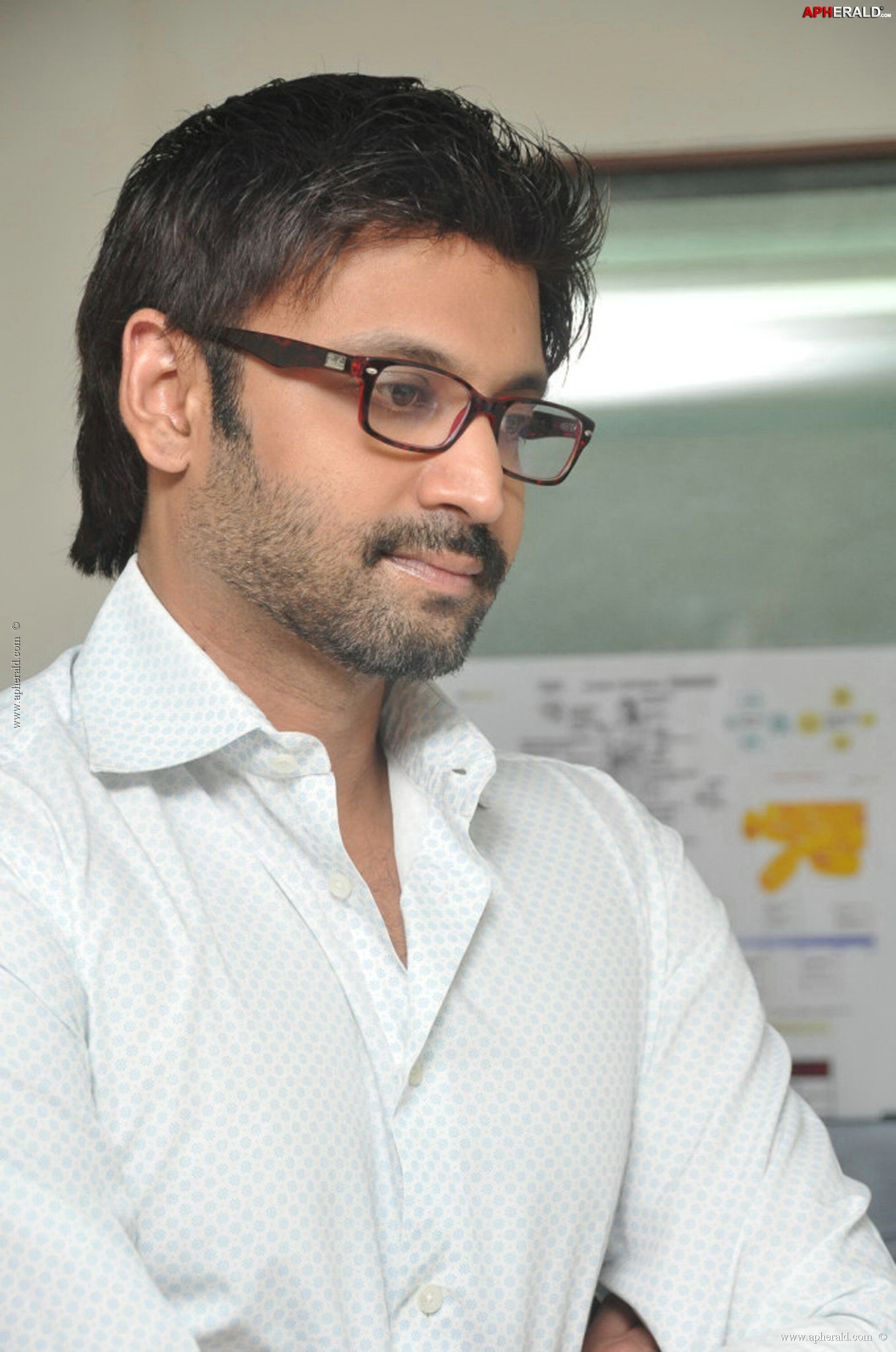 sumanth new pics