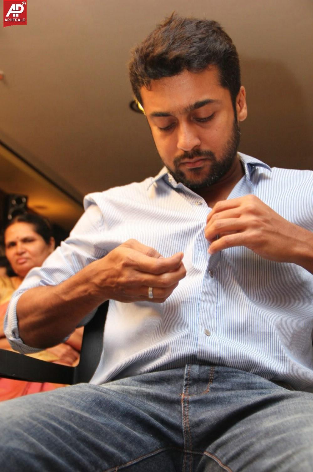 Suriya at SSET Awards
