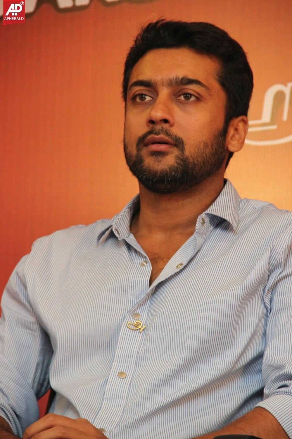 Suriya at SSET Awards