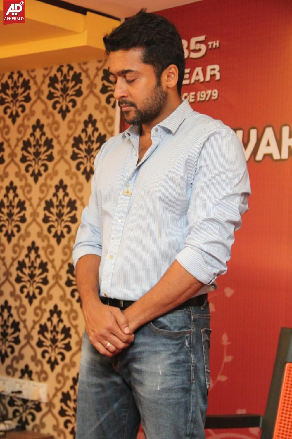 Suriya at SSET Awards