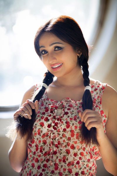 Actress Aavaana Pics