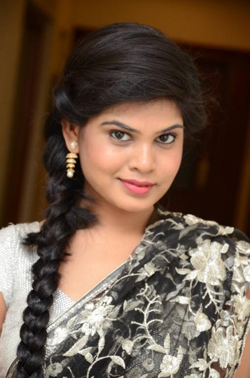 Actress Alekhya Latest Stills