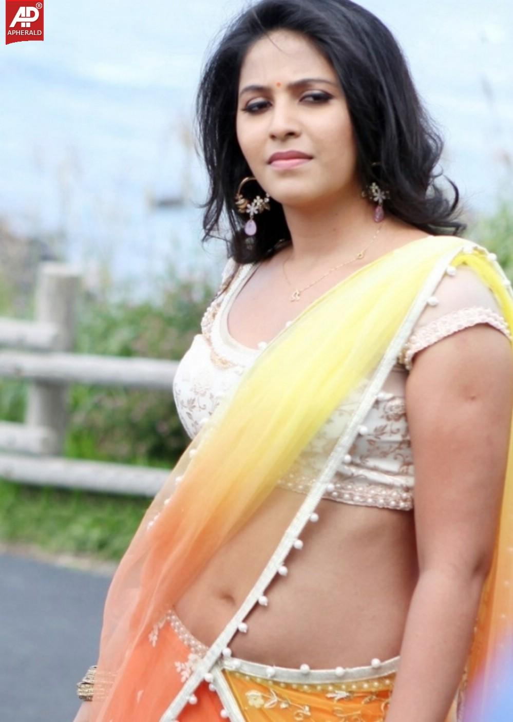 Actress Anjali Beautiful Stills