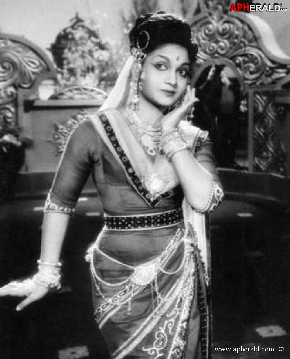 Actress Anjali Devi Images