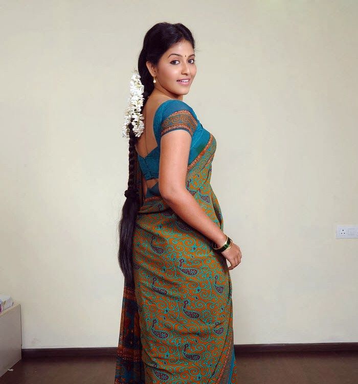 Actress Anjali in Saree Photos