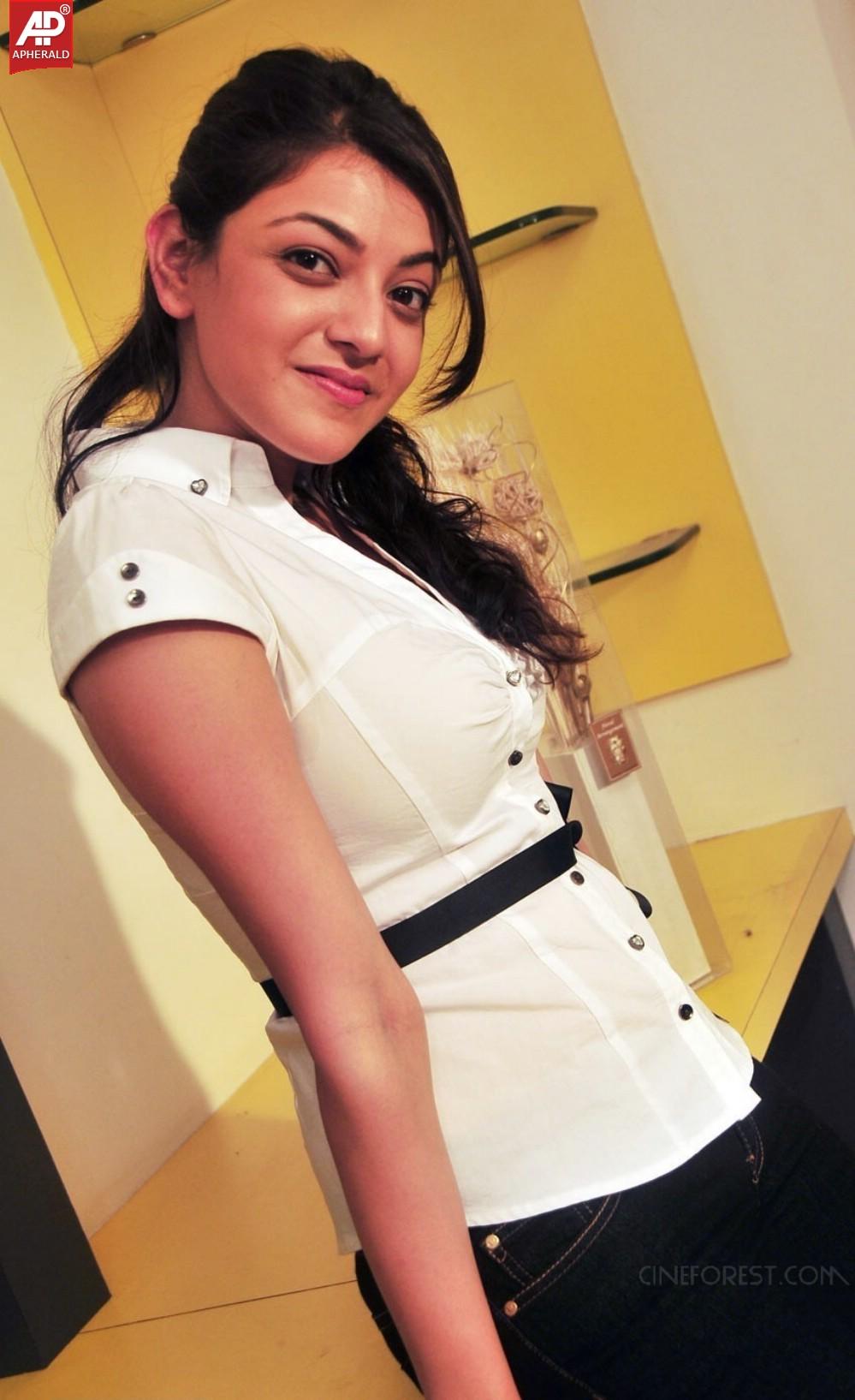 Actress Kajal New Pics