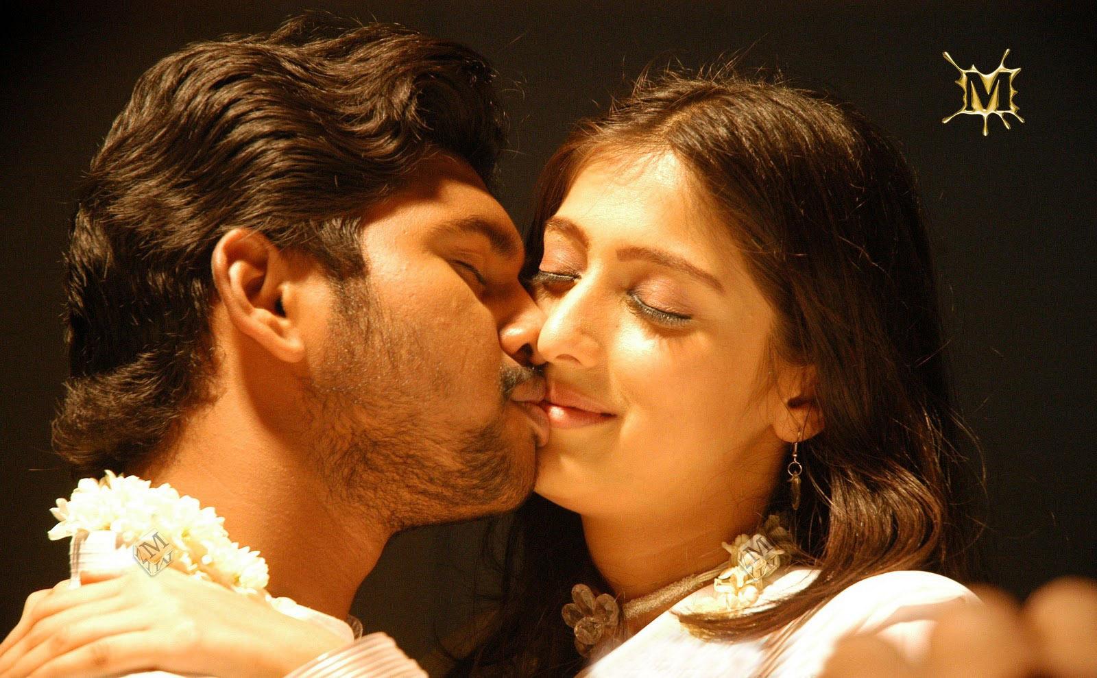 Actress latest lip Kiss Stills