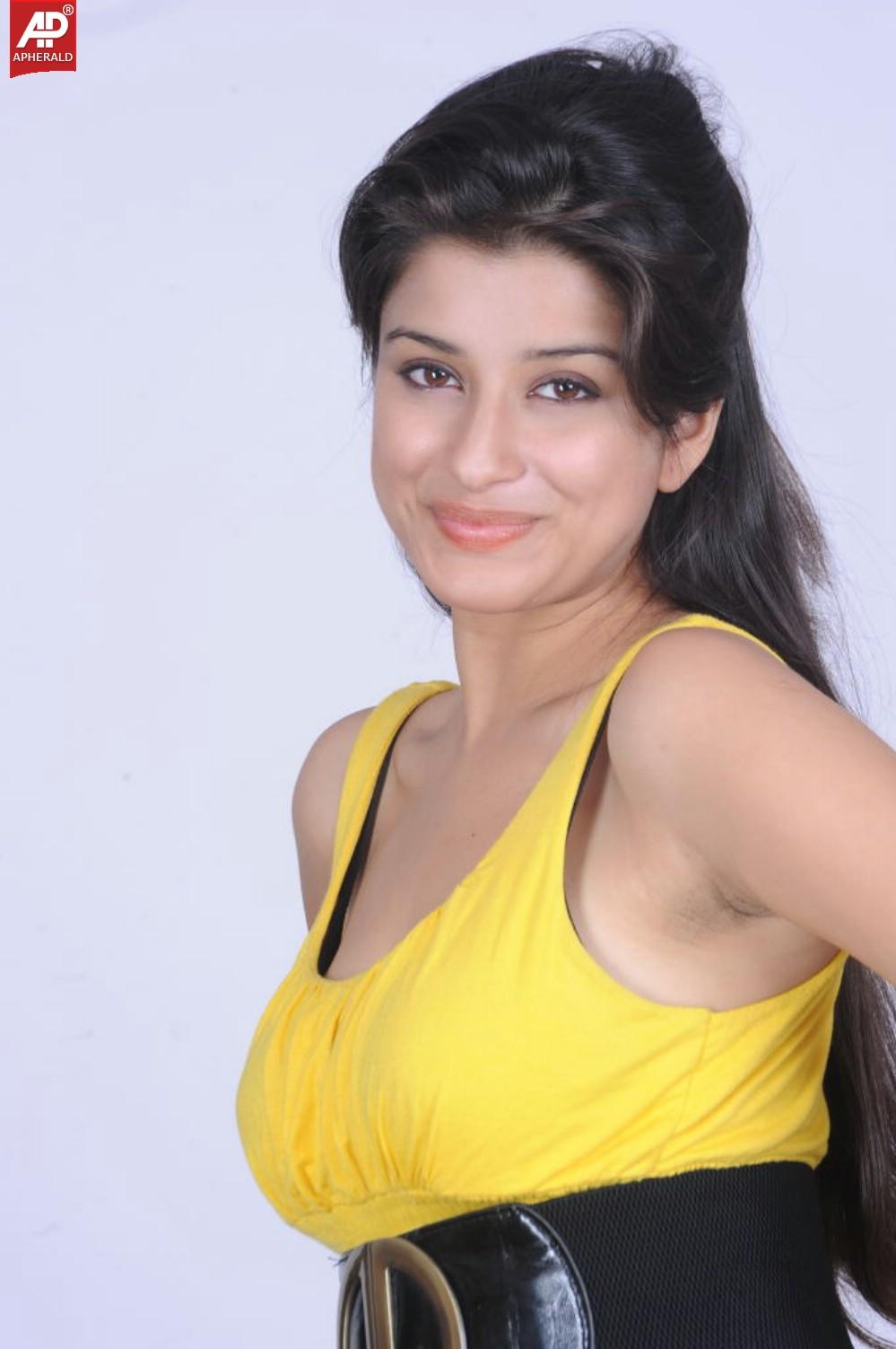 Actress Madhurima Photos