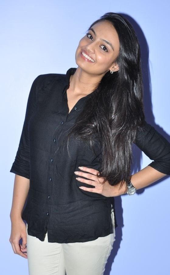 Actress Nikitha Narayan New Stills
