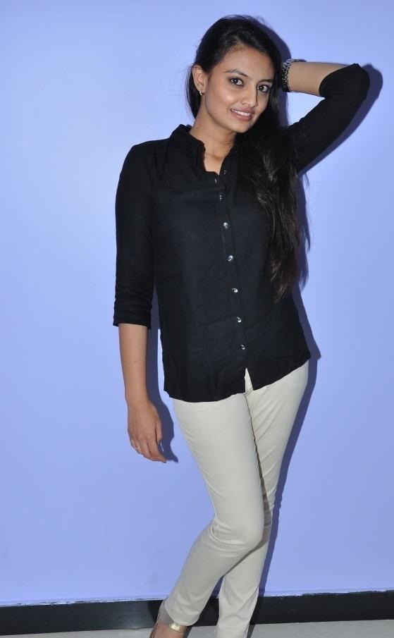 Actress Nikitha Narayan New Stills