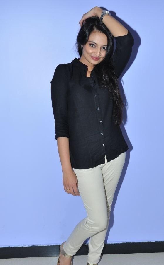 Actress Nikitha Narayan New Stills