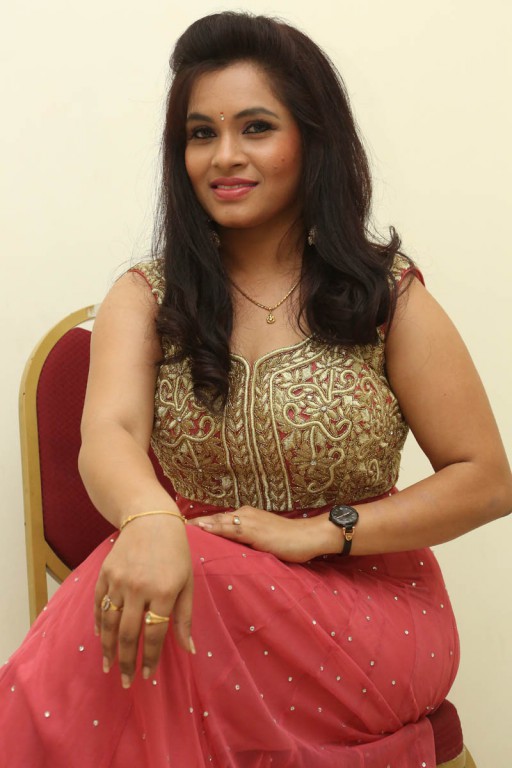 Actress Revathi Chowdary Photos