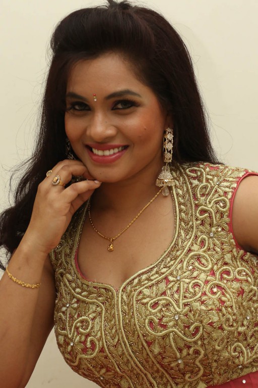 Actress Revathi Chowdary Photos