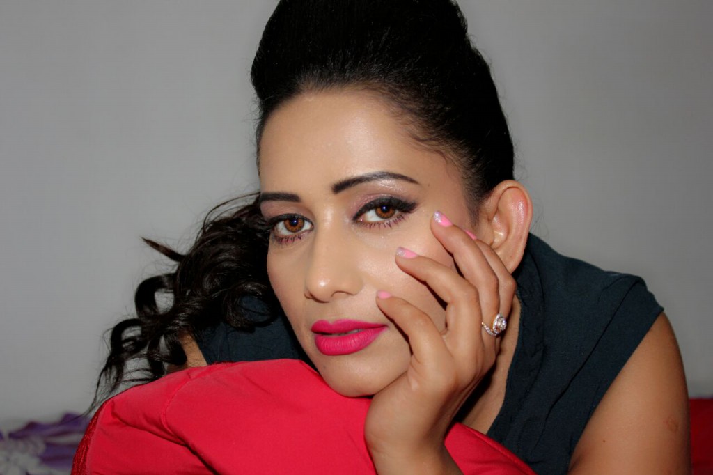 Actress Sanjana Singh Latest Photoshoot