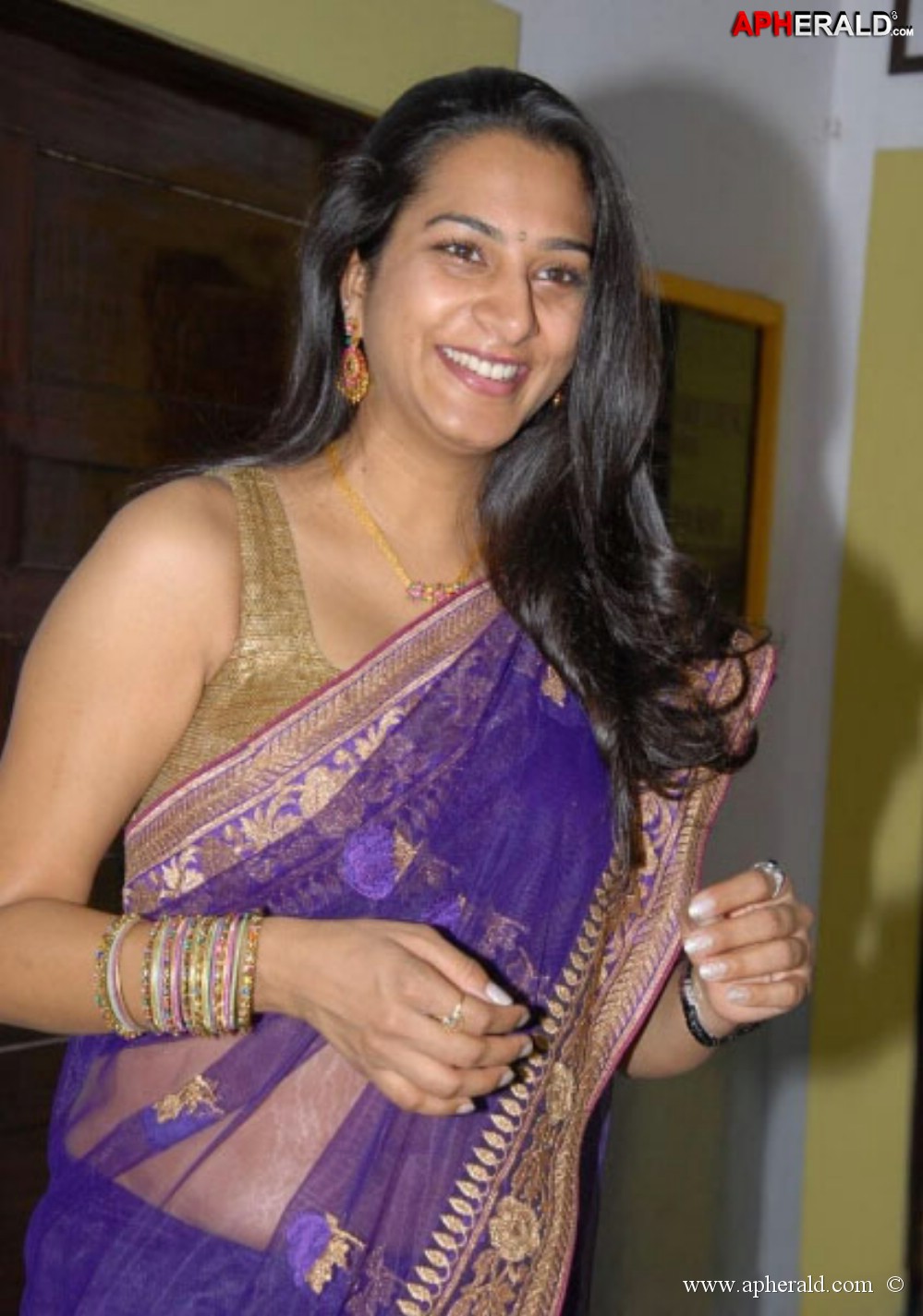 Actress Surekha Vani aunty Saree Stills