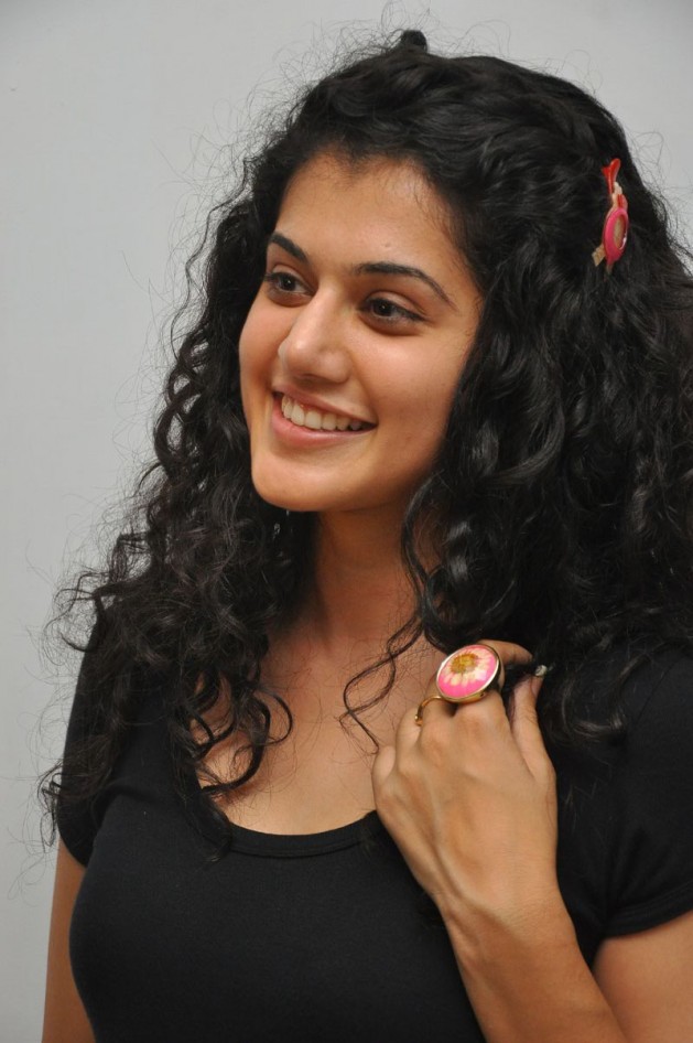 Actress Tapsee Pannu Stills