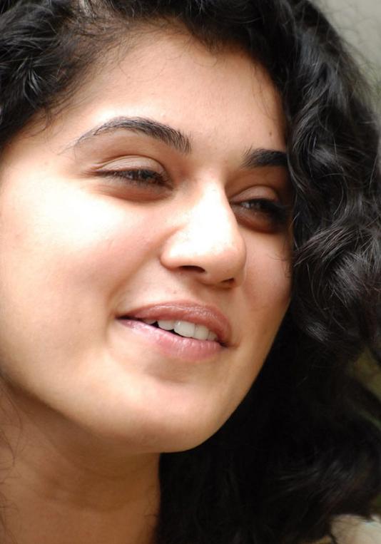 Actress Tapsee Pannu Stills