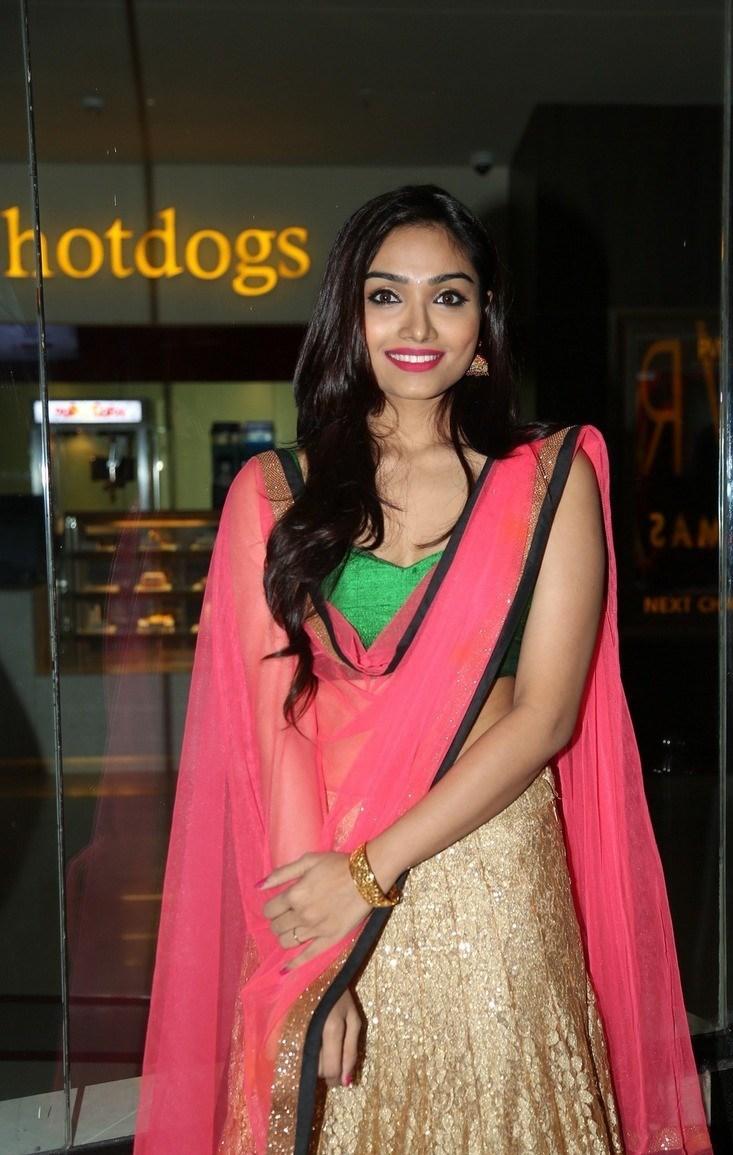 Aishwarya Devan Half Saree Pics